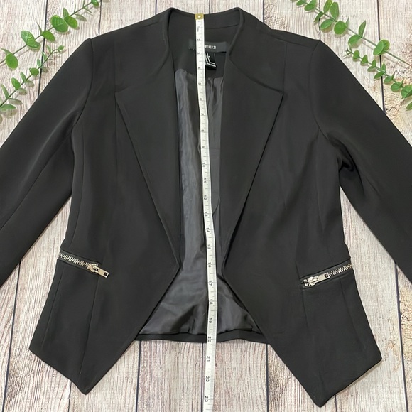 🌸 Clearance! 🌸 Forever21 Black Open Breast Blazer Size S - Picture 9 of 12